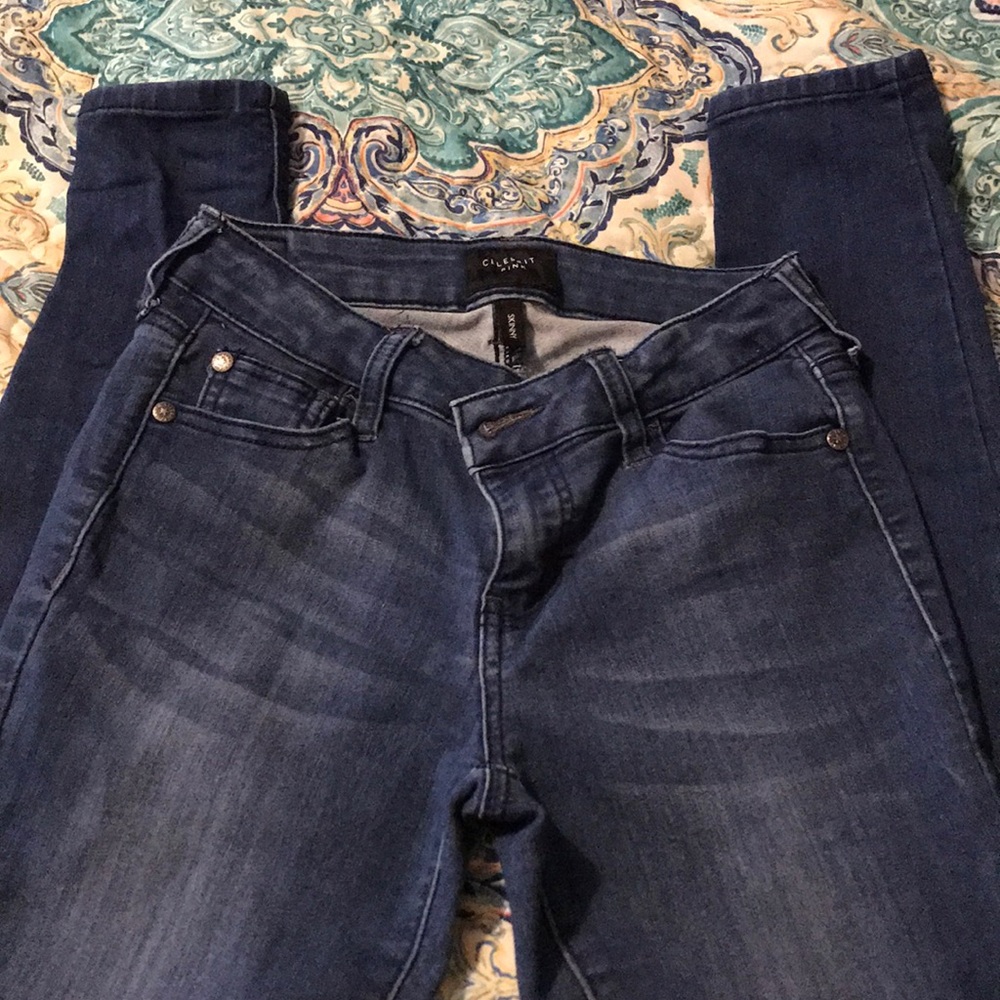 Great!!!! Condition Celebrity Pink skinnies